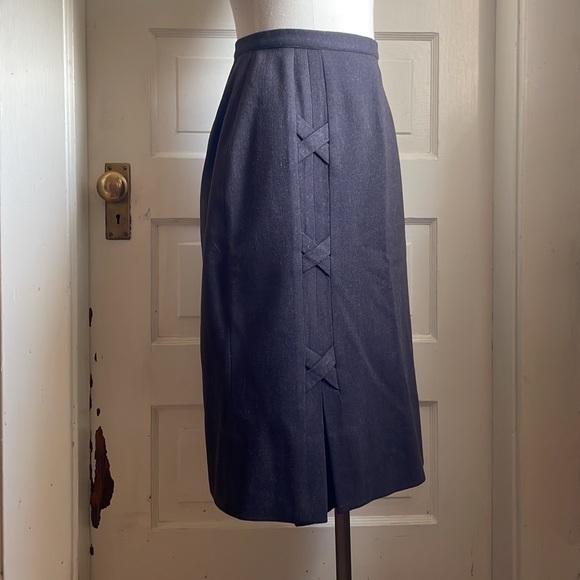 1940’s Chocolate Brown Wool Straight Skirt with X Design Details, Side Zip - Picture 2 of 15
